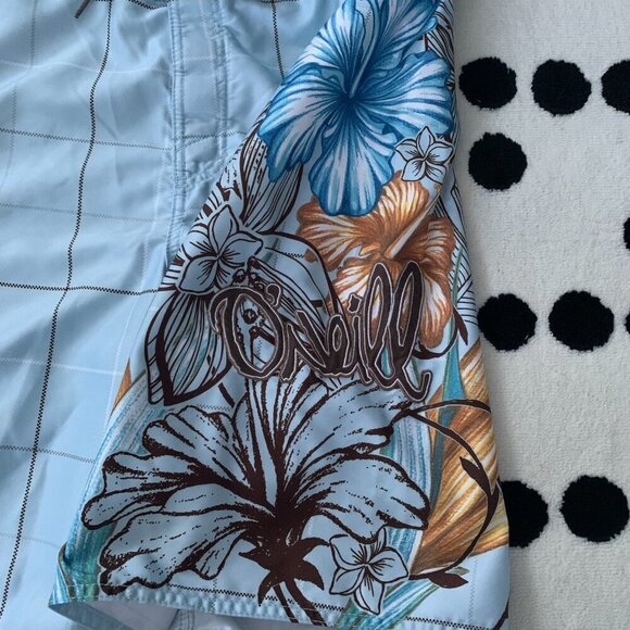O'Neill Tropical Polynesian Print Board Shorts - Picture 2 of 11